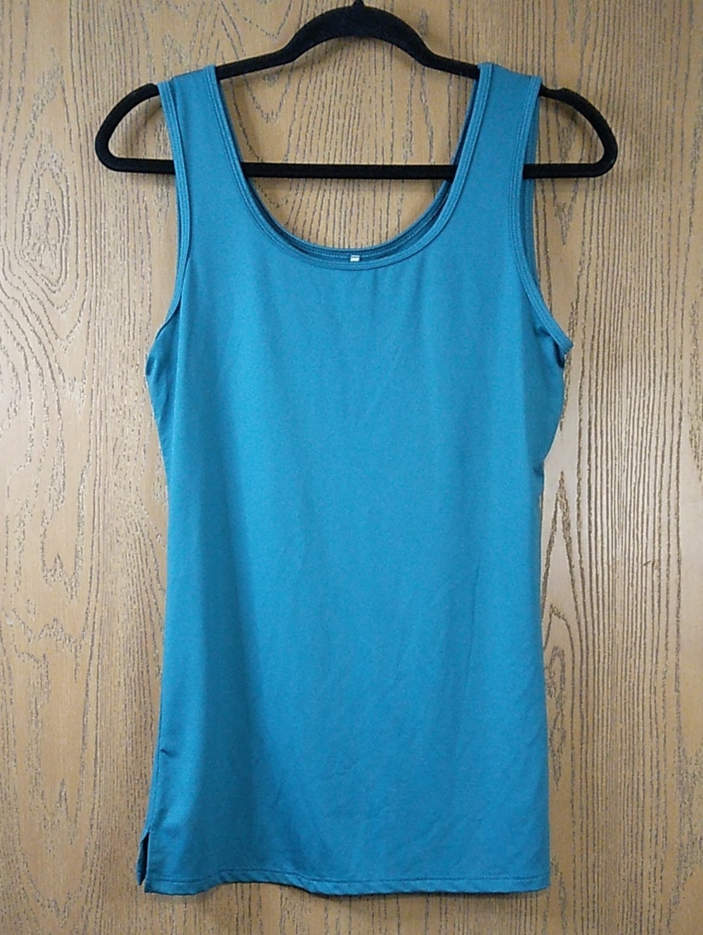 Classic Scoop Neck Tank Top in Teal